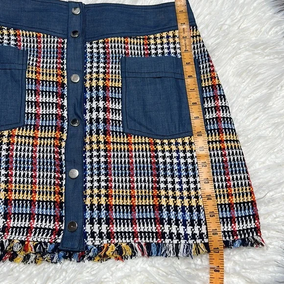 Zara Button Up Tweed Mini Skirt With Pockets And Frayed Hem - Picture 12 of 14